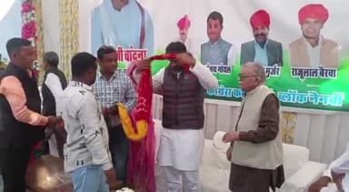 नैनवां: कृष्णा मैरिज गार्डन में आयोजित शपथ ग्रहण एवं कैलेंडर विमोचन कार्यक्रम में पहुंचे खेल राज्यमंत्री अशोक चांदना