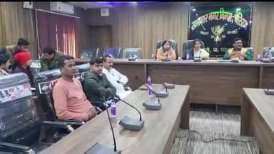 बेतिया: नगर निगम के सभागार में हुई बैठक, बस स्टैंड की बंदोबस्ती में ₹2.69 करोड़ की लगी बोली