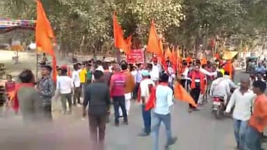 नावकोठी: हनुमान जी के वार्षिक पूजनोत्सव पर बजरंग दल के कार्यकर्ताओं ने नावकोठी में गाजे बाजे के साथ निकाली शोभायात्रा