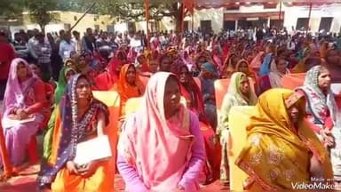 जयसिंहपुर: मोतीगरपुर में सांसद मेनका गांधी ने कहा- प्रधानमंत्री का सपना 'हर गरीब का हो घर अपना' यूपी में हो रहा साकार