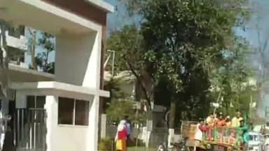 हुज़ूर: मिसरोद में विधायक कृष्णा गौर ने बीजेपी की विकास यात्रा को लेकर लोगों को दी जानकारी