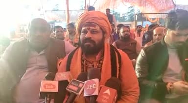 फैज़ाबाद: हनुमानगढ़ी के महंत राजूदास ने आरएसएस प्रमुख मोहन भागवत के बयान को लेकर जताई असहमति, दी प्रतिक्रिया