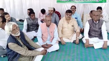 शाजापुर: राहुल गांधी की भारत जोड़ो यात्रा से भाजपा बौखलाई हुई है: जिला मुख्यालय पर ब्लॉक कांग्रेस अध्यक्ष इरशाद खान