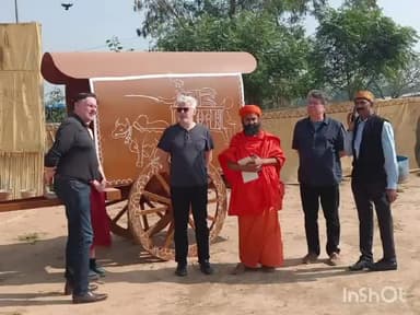 ग्वालियर गिर्द: यूनेस्को की टीम ने लाल टिपारा स्थित आदर्श गौशाला का किया भ्रमण