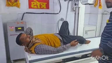 जमुई: भलसुमिया गांव के पास हुए सड़क हादसे में बाइक सवार दिव्यांग शिक्षक और एक युवक हुआ घायल, सदर अस्पताल में भर्ती