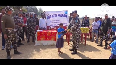 बेलहर: नक्सल प्रभावित बगधसबा गांव में SSB ने चलाया सिविक एक्शन प्रोग्राम, 30 स्कूली बच्चों के बीच किया गया जूतों का वितरण