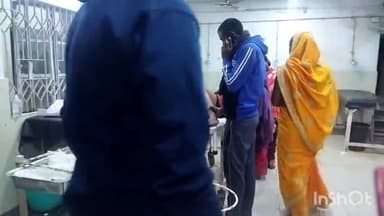 पूर्णिया पूर्व: बिरौली में ट्रक से बचने के क्रम में मोटरसाइकल से गिरा युवक, टूटा पैर