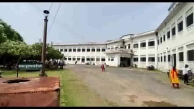 दरभंगा: मिथिला विश्वविद्यालय कुलपति के आदेश पर संस्कृत विभाग द्वारा  दलित पिछड़ा गांव नवटोली को लिया गया गोद