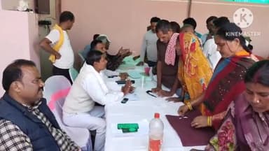 रहुई: प्रमुख, उपप्रमुख व मुखिया की उपस्थिति में पैठना पंचायत में लगाया गया जनता दरबार, कुल 33 आवेदन हुआ प्राप्त