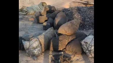 सूरजपुर: ज़िला पुलिस ने विभिन्न ईंट–भट्ठों में अवैध कोयला किया ज़ब्त