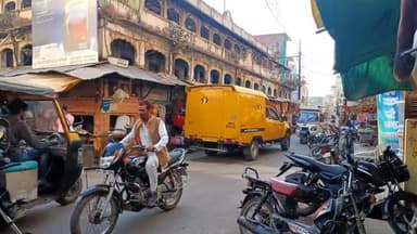 जावरा: जवाहर पथ आमरोड से शहर थाना पुलिस ने आरोपी को सट्टा अंक लिखते हुए पकड़ा, मामला दर्ज कर शुरू की जांच