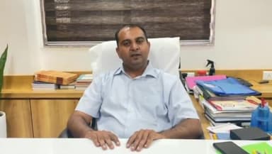 રાજકોટ પૂર્વ: કર્ણાવતી સ્કૂલ ખાતેથી શિક્ષક પર લાગેલા આરોપો અંગે પ્રિન્સિપાલ દ્વારા સ્પષ્ટતા કરાઈ