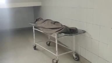 देवघर: जसीडीह थाना क्षेत्र के खोरीपानन में संदिग्ध अवस्था में मिले शव का सदर अस्पताल में कराया गया पोस्टमॉर्टम