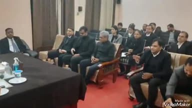 जयसिंहपुर: राष्ट्रीय लोक अदालत में जनसामान्य अधिक से अधिक वादों का सुलह समझौता के जरिए निस्तारित कराते हुए लोक अदालत का उठाएं लाभ