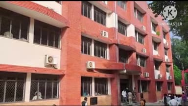 प्रतापगढ़: प्रतापगढ़ कोर्ट ने अपहरण व दुराचार के आरोपी प्रधान का घर कुर्क करने का दिया आदेश