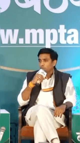 विक्रांत भैया जिन्दाबाद
यूथ कांग्रेस जिन्दाबाद