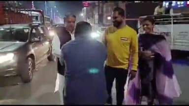 बेमेतरा: बेमेतरा में भारतीय जनता युवा मोर्चा के जिलाध्यक्ष नियुक्त किए गए परमेश्वर वर्मा सिग्नल चौक के पास मनाई खुशियां