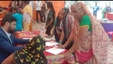 खानिपुर में नौ दिवसीय रूद्रमहायज्ञ में नि:शुल्क स्वास्थ्य शिविर का आयोजन किया गया जिसमें हड्डी और नेत्रों की जांच किया गया। जिसमें डॉ शशांक श्रीवास्तव आर्थो सर्जन और डॉ दुर्गेश श्रीवास्तव ने नेत्र परीक्षण किया।