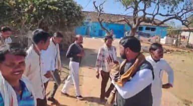 तेंदूखेड़ा: पूर्व विधायक प्रताप सिंह के नेतृत्व में तेन्दूखेड़ा ब्लॉक के ग्रामीण इलाकों में हाथ से हाथ जोड़ो कार्यक्रम की हुई शुरुआत