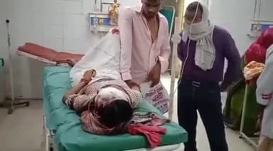 जौनपुर: नईगंज क्षेत्र में मोटरसाइकिल की टक्कर से एक व्यक्ति हुआ घायल, उपचार के लिए जिला अस्पताल में कराया गया भर्ती