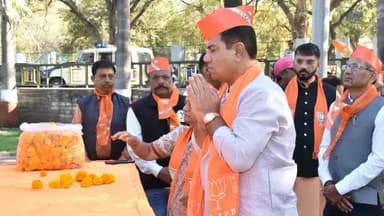 રાજકોટ પૂર્વ: પંડિત દિનદયાલ જીની પુણ્યતિથિ નિમિત્તે ધારાસભ્યે પુષ્પાંજલિ અર્પણ કરી