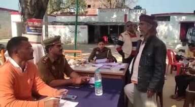 कैसरगंज: थाना समाधान दिवस में आए फरियादियों की थाना फखरपुर में सुनी गई समस्याएं, 14 में से 7 का मौके पर हुआ निस्तारण