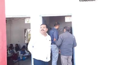 हातोद: ग्राम पंचायत घाटाबिल्लोद के शासकीय स्कूल का एसडीएम ने किया औचक निरीक्षण