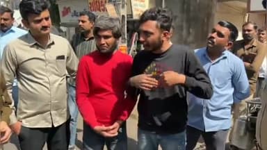 રાજકોટ પૂર્વ: સ્વામિનારાયણ ચોકમાં પોલીસ સાથે ઘર્ષણ કરનારા આરોપીઓને ઝડપી લઈ પોલીસે ઘટનાનું રિકન્સ્ટ્રક્શન કરાવ્યું