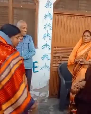 वार्ड 40 ताली कल शाम पंडित दीनदयाल के याद में महिलाओं और कुछ युवा साथी और वार्ड के पार्षद रहे
#sunilshah