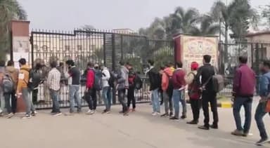 कस्बा: एमएल आर्य कॉलेज कसबा में शांतिपूर्ण एवं कदाचार मुक्त वातावरण में संपन्न हुई 68 वीं बीपीएससी की परीक्षा