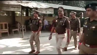 गोरखपुर: गोरखपुर जनपद की पुलिस ने विभिन्न थानों के अंतर्गत 27 मुकदमों में 37 व्यक्तियों के विरुद्ध की धारा 151 के तहत कार्रवाई