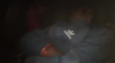 हाथरस: आगरा-अलीगढ़ नेशनल हाइवे पर गांव कुंवरपुर के पास तेज रफ्तार मैक्स ने बाइक सवार दो लोंगों को मारी जोरदार टक्कर ।