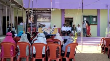 ಲಕ್ಷ್ಮೇಶ್ವರ: ಪಟ್ಟಣದ ಕಲಾಂ ಉರ್ದು ಶಾಲೆಯ 15ನೇ ವಾರ್ಷಿಕ ಸ್ನೇಹ ಸಮ್ಮೇಳನ