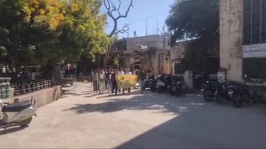 बूंदी: लखारा समाज नवयुग मंडल ने प्रधानमंत्री विश्वकर्मा कौशल योजना में समाज को जोड़ने को लेकर कलेक्ट्रेट में DM को दिया ज्ञापन