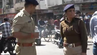 રાજકોટ પૂર્વ: ACP કચેરી ખાતે એસીપી વિશાલ રબારી એ પત્રકાર પરિષદ યોજી