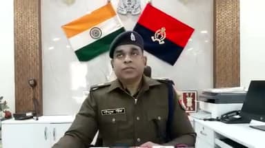 मेरठ: परतापुर थाना क्षेत्र में कैंटर द्वारा गाड़ी को घसीटने का वीडियो वायरल होने के मामले में एसपी सिटी ने दी जानकारी