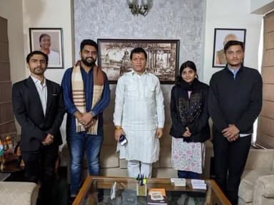 बाड़मेर: कृषि राज्य मंत्री कैलाश चौधरी ने पीएचडी की परीक्षा में देश में प्रथम स्थान पाने वाली जनपद निवासी अंकेश भाटी को दी बधाई