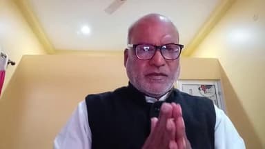 ग्राम काछारिको IPC 1860 की दफा 172 में समनों की तामील नहीं करने पर एक माह की सजा और 5 सौ रुपया दंड किया जा सकता है