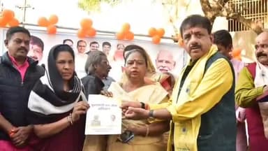 हुज़ूर: महापौर मालती राय ने उत्तर विधानसभा क्षेत्र के वार्ड क्रमांक 17 से निकाली विकास यात्रा, जनता का मिला भरपूर समर्थन