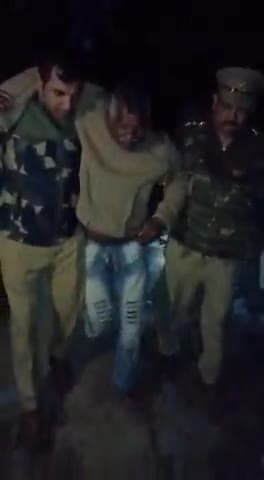 कानपुर: कल्याणपुर में युवती से रेप व लूटपाट करने वाले अपराधी को मुठभेड़ के दौरान पुलिस ने किया गिरफ्तार, आरोपी हुआ घायल