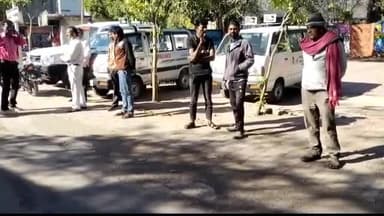 देवास नगर: जयसिंह नगर निवासी व्यक्ति का फांसी पर लटका मिला शव, परिजनों ने लगाया हत्या का आरोप