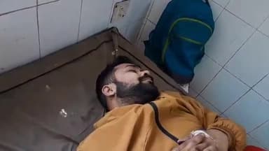 मैनपुरी: भोगाव क्षेत्र में रेलवे क्रॉसिंग के पास अज्ञात युवक हुआ जहर खुरानी का शिकार, उपचार के लिए जिला अस्पताल में भर्ती