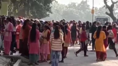 नूरसराय: मैट्रिक परीक्षा को लेकर केएसटी कॉलेज में छात्राओं का प्रवेश हुआ शुरू, सुरक्षा के पुख्ता इंतजाम