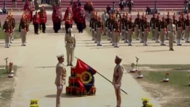 करनाल: मधुबन में केंद्रीय गृह मंत्री अमित शाह द्वारा हरियाणा पुलिस को किया गया राष्ट्रपति निशान समर्पित