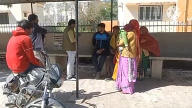 मैनपुरी: मोटा रोड पर बाइक सवार दो युवकों को अज्ञात वाहन ने मारी टक्कर बाइक सवार दो युवकों की हुई मौत