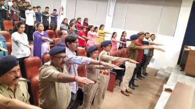 રાજકોટ પૂર્વ: VVP એન્જિનિયરિંગ કોલેજ ખાતે ટ્રાફિક અવરનેસ કાર્યક્રમ યોજાયો