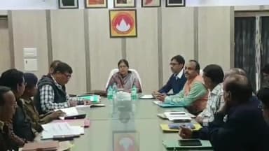 देवघर: देवघर के परिसदन में पुस्तकालय विकास समिति की समीक्षा बैठक विधायक अन्नपूर्णा सेन गुप्ता की अध्यक्षता में की गई।