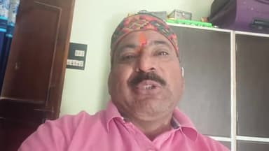 आज हमारे पन्ना जिले के शाहनगर में बीजेपी सरकार के विकाश यात्रा का पहला दिन है जहां पानी की भारी किल्लत अस्पताल में कोई टक्टर नही महिला डॉक्टर की कमी चारों तरफ कमीशन खोरी भ्रष्टाचार का आलम है