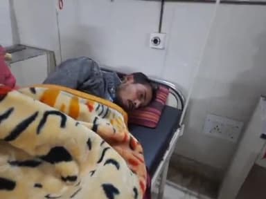 सिमडेगा: कुरडेग में जहर खाकर एक व्यक्ति ने किया आत्महत्या का प्रयास। ईलाज के लिए लाया गया सदर अस्पताल।