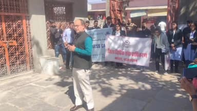 जिला विधिक सेवा प्राधिकरण ने किया केवल नगर सरकारी स्कूल में नुक्कड़ नाटक का अवलोकन